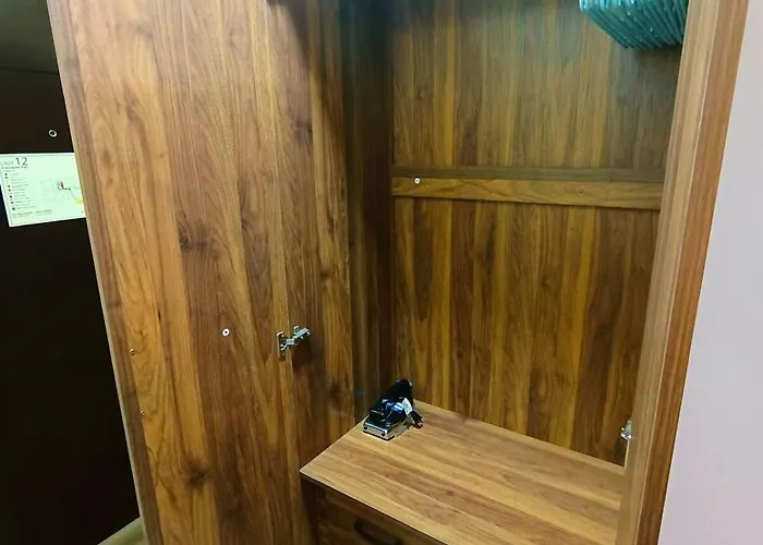 2312t4 Avida Riala It Park 500mbps Newly Renovated Unit Apartment
